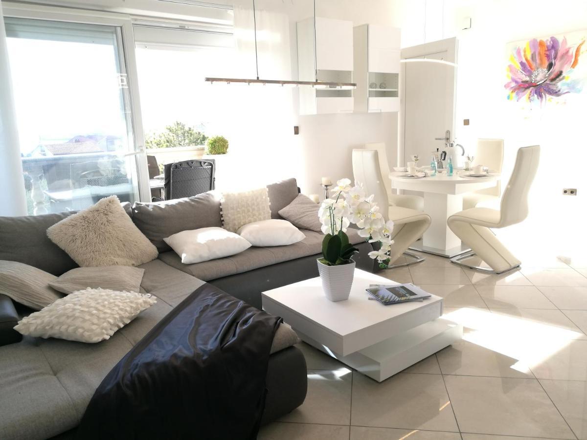 Villa Meli - Apartments Mit Meerblick Μεντουλίν Εξωτερικό φωτογραφία