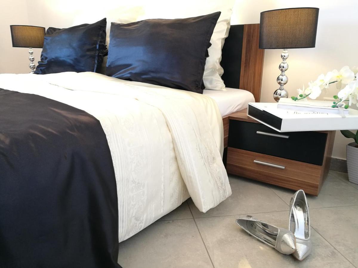 Villa Meli - Apartments Mit Meerblick Μεντουλίν Εξωτερικό φωτογραφία