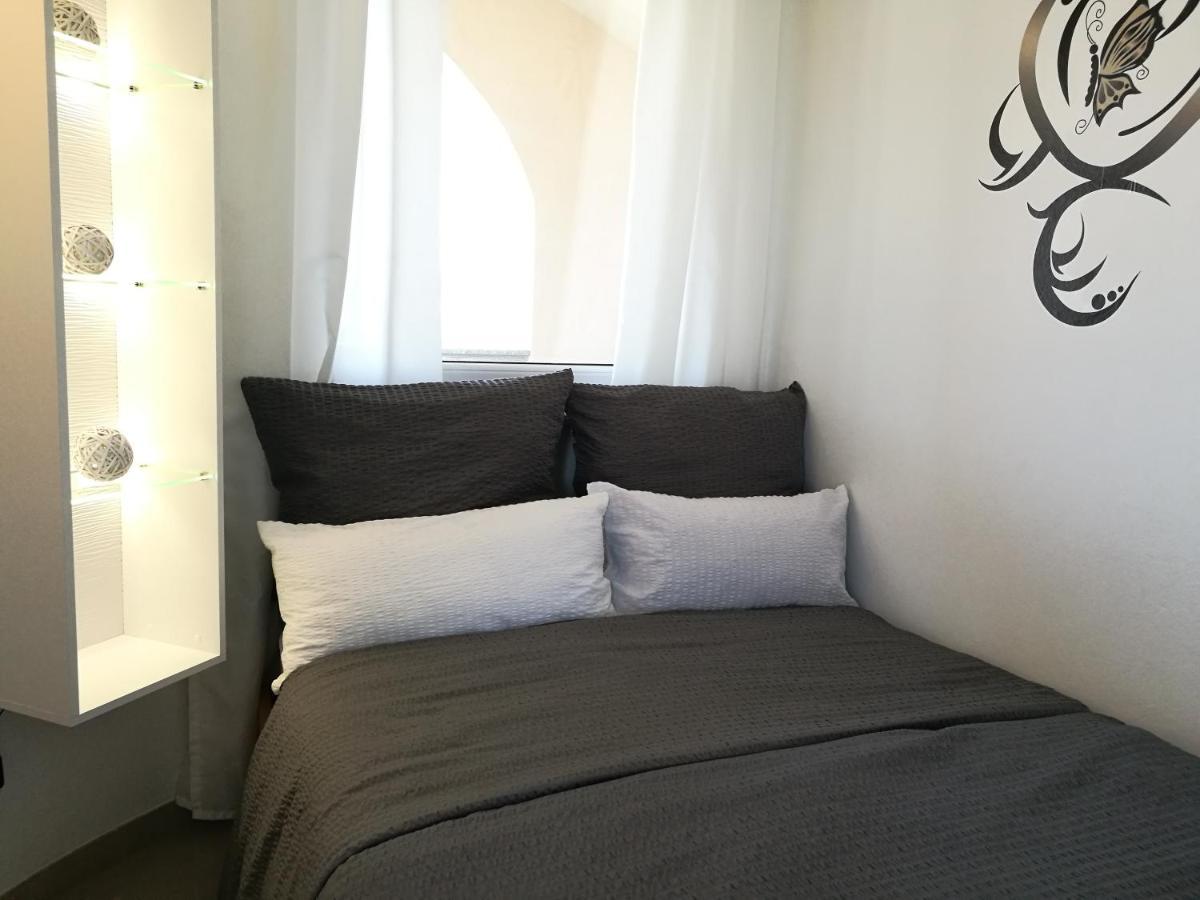 Villa Meli - Apartments Mit Meerblick Μεντουλίν Εξωτερικό φωτογραφία