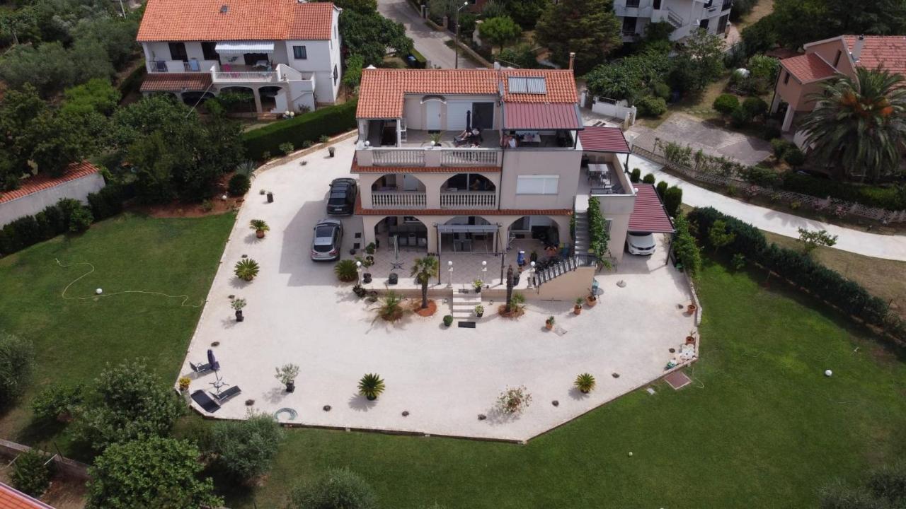 Villa Meli - Apartments Mit Meerblick Μεντουλίν Εξωτερικό φωτογραφία