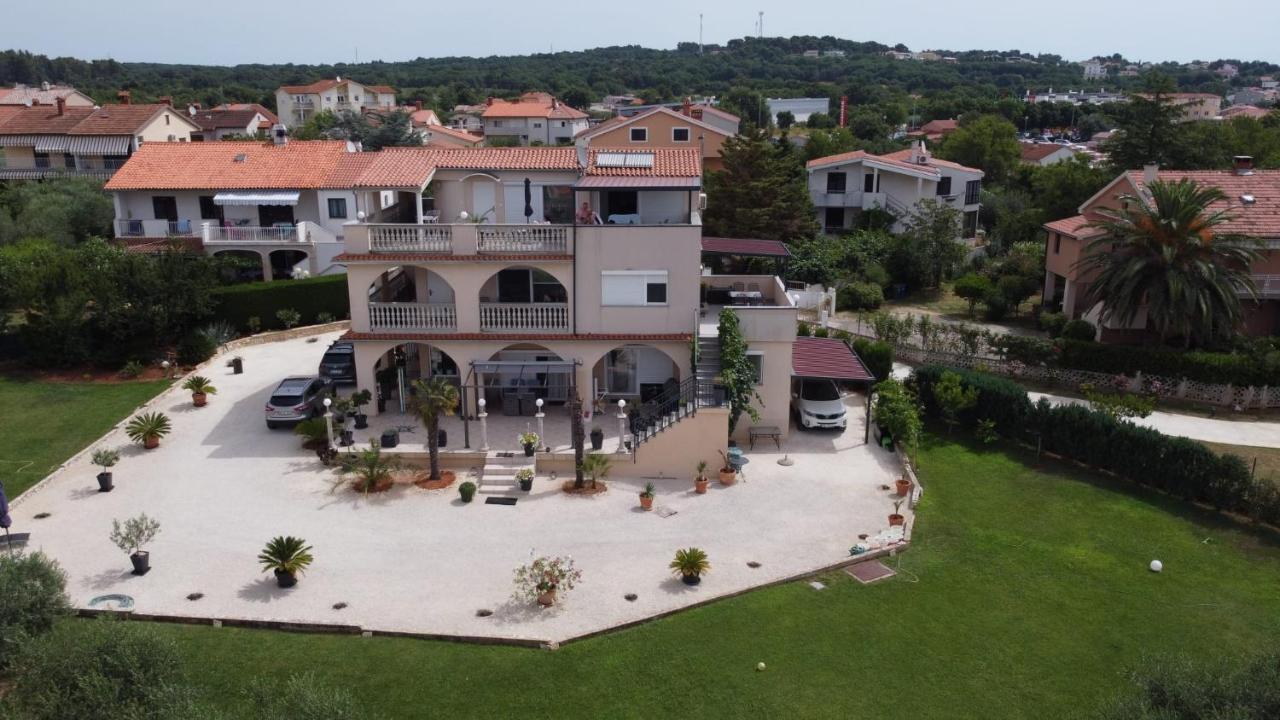 Villa Meli - Apartments Mit Meerblick Μεντουλίν Εξωτερικό φωτογραφία